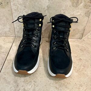 Lauren Ralph Lauren Black High-Top WomenAthletic Shoes with Suede Leather Finish